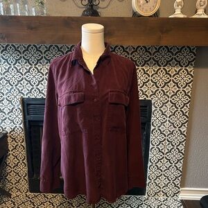 Women’s Aritzia Babaton Burgundy Button-down  Shirt Size M